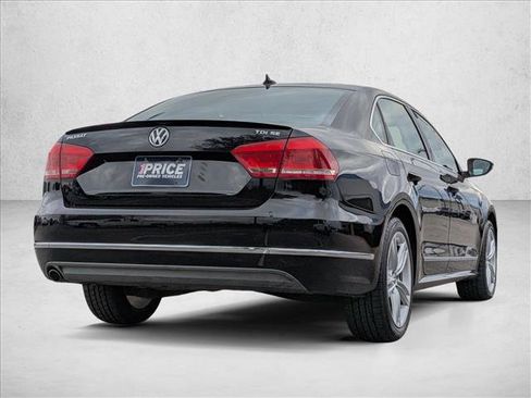 Used 2012 Volkswagen Passat TDI SE image 5