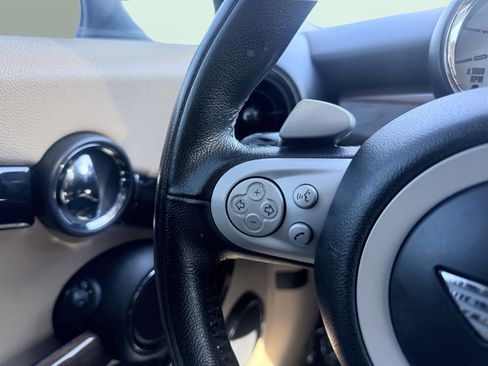 Used 2010 MINI Cooper S w/ Premium Pkg image 39