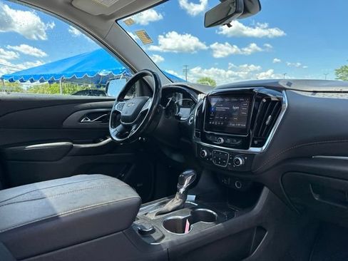 Used 2021 Chevrolet Traverse Premier w/ Redline Edition AWD/4WD image 27