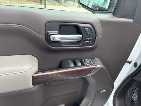 Used 2020 GMC Sierra 1500 SLT w/ SLT Premium Plus Package image 14