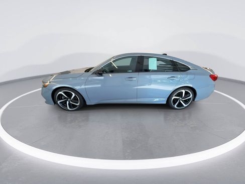 Used 2022 Honda Accord Sport image 4