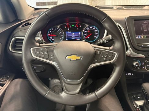 Used 2022 Chevrolet Equinox LT image 15
