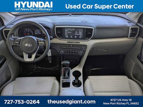 Used 2020 Kia Sportage LX w/ LX Popular Package image 16