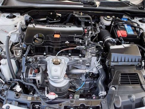 Used 2024 Honda Civic Sport image 21