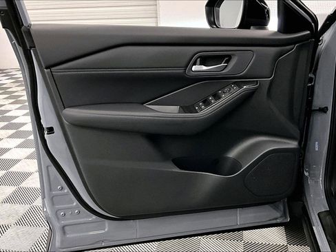 New 2026 Nissan Rogue SV AWD/4WD image 57
