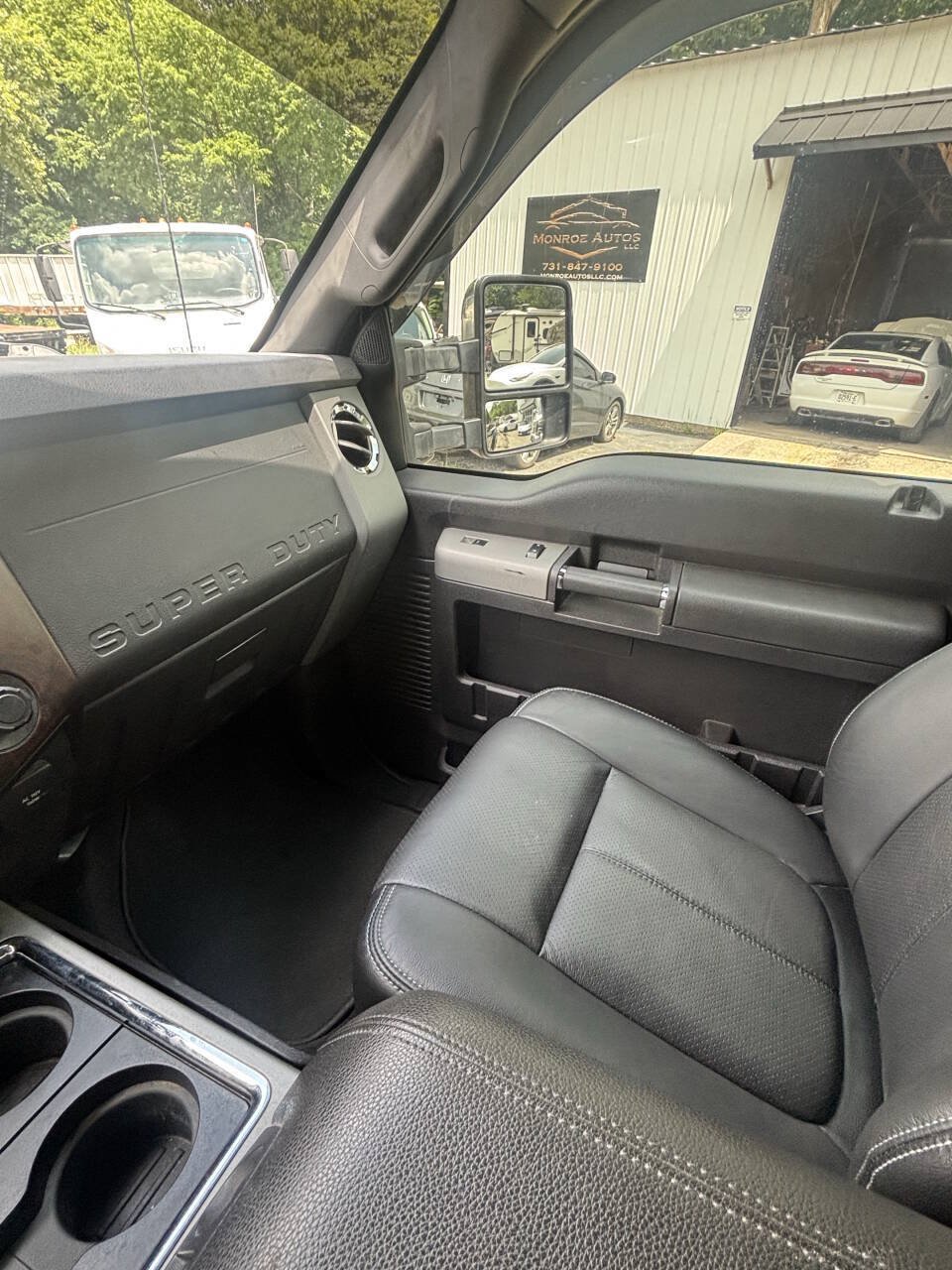 Used 2016 Ford F250 Lariat w/ Chrome Package AWD/4WD image 18