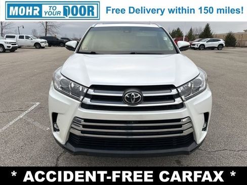 Used 2019 Toyota Highlander Limited Platinum image 2