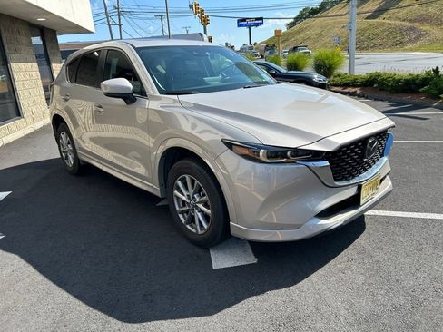 Used 2025 MAZDA CX-5 AWD 2.5 S w/ Preferred Package image 2