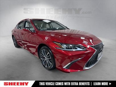 Certified 2025 Lexus ES 300h w/ Premium Package