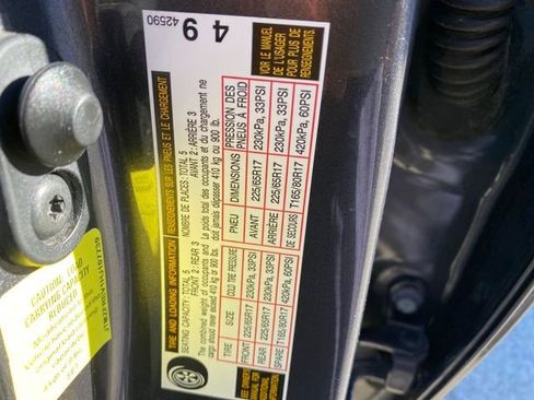 Used 2017 Toyota RAV4 LE image 30