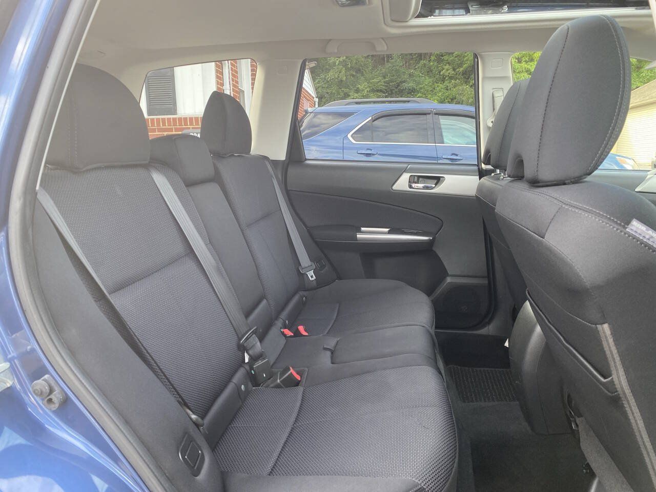 Used 2012 Subaru Forester 2.5X Premium AWD/4WD image 20