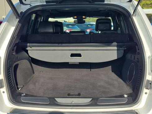 Used 2020 Jeep Grand Cherokee Overland image 25