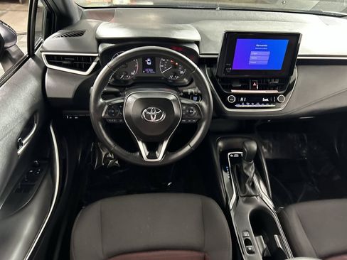 Used 2025 Toyota Corolla SE image 22