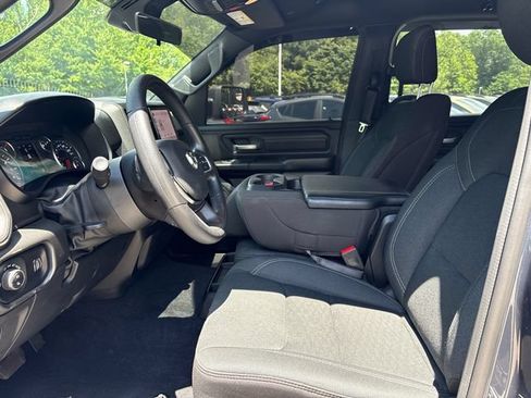 Used 2025 RAM 1500 Tradesman w/ Night Edition AWD/4WD image 32