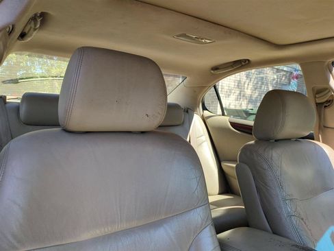 Used 2004 Lexus ES 330 FWD image 26