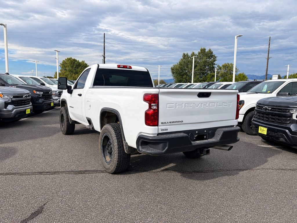 Used 2025 Chevrolet Silverado 3500 W/T AWD/4WD image 2