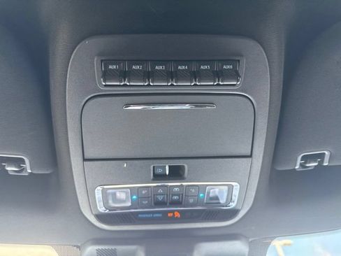 Used 2024 Ford F150 Raptor AWD/4WD image 35