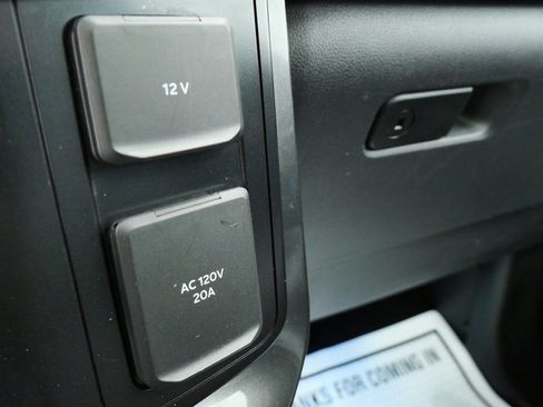 Used 2021 Ford F150 Lariat w/ Equipment Group 502A High image 33