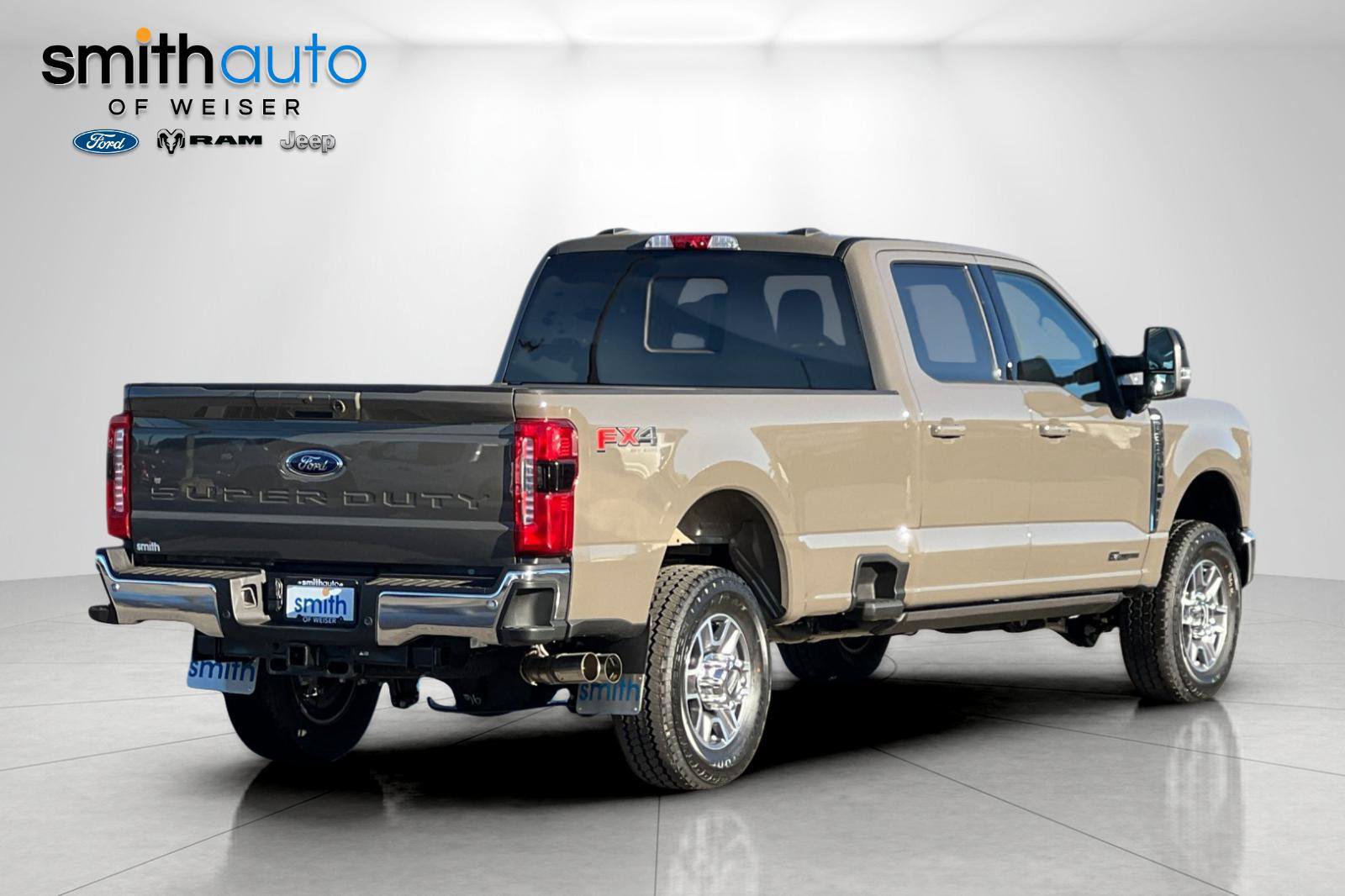 New 2026 Ford F350 Lariat w/ FX4 Off-Road Package AWD/4WD image 4
