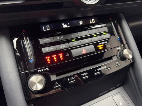 Used 2025 Lexus IS 350 F Sport w/ Accessory Package 2 image 65