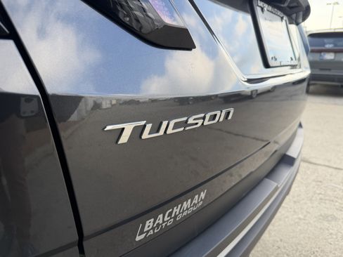 Certified 2023 Hyundai Tucson SEL w/ Convenience Package image 9