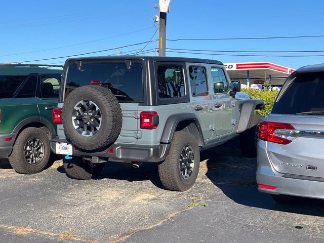 Used 2024 Jeep Wrangler Unlimited Rubicon 4xe AWD/4WD image 2