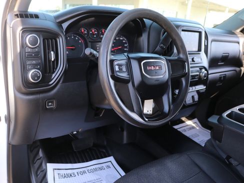 Used 2020 GMC Sierra 2500 4x4 Crew Cab w/ Convenience Package image 13