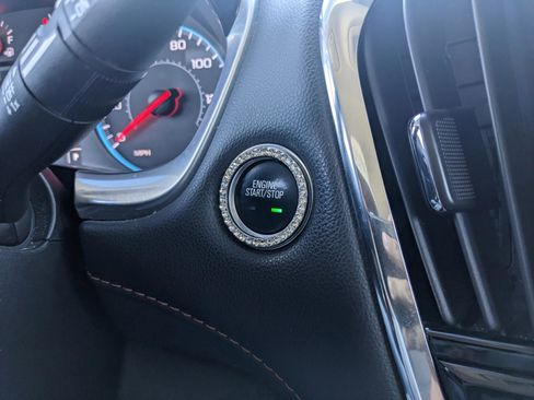 Used 2020 Chevrolet Traverse LS w/ LPO, Black Accent Package FWD image 28