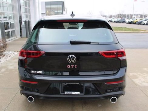 New 2026 Volkswagen GTI SE image 4