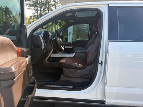 Used 2021 Ford F350 King Ranch w/ King Ranch Ultimate Package AWD/4WD image 26