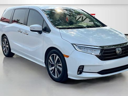 Used 2022 Honda Odyssey Touring image 1