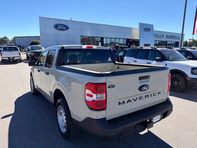 Used 2025 Ford Maverick XL w/ 4K Tow Package AWD/4WD image 4