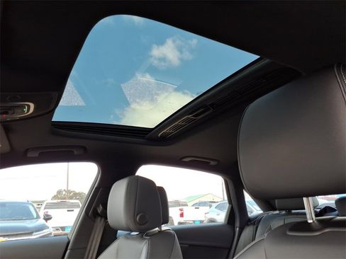 Used 2024 Audi A4 2.0T Premium Plus image 17