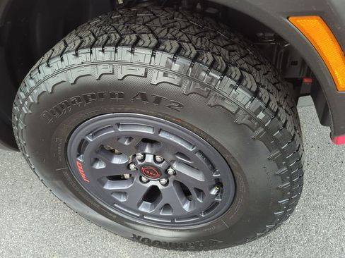 Used 2026 Nissan Frontier PRO-4X AWD/4WD image 10