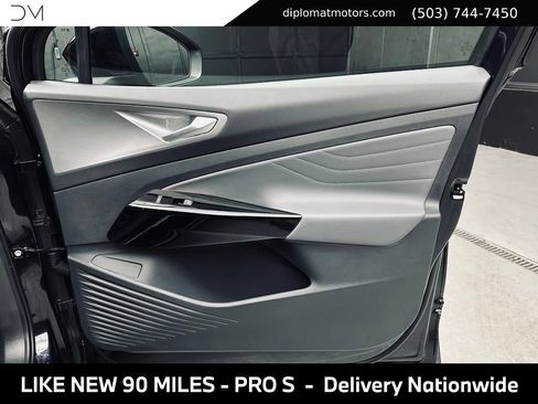 Used 2024 Volkswagen ID.4 Pro S AWD/4WD image 26