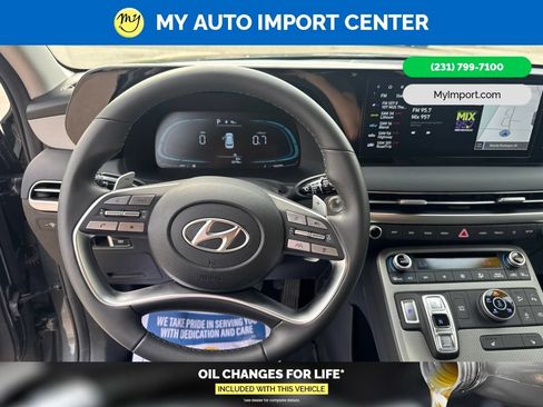 Used 2025 Hyundai Palisade SEL AWD/4WD image 15