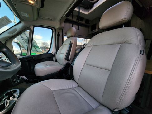 Used 2022 RAM ProMaster 3500 w/ Lane Management Group image 25
