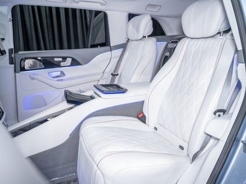 New 2026 Mercedes-Benz Maybach GLS 600 4MATIC image 12