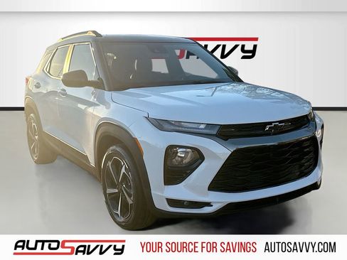 Used 2021 Chevrolet TrailBlazer RS w/ Convenience Package image 1