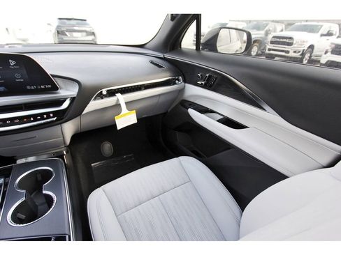 New 2026 Cadillac Lyriq Sport image 10