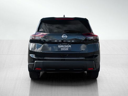 New 2026 Nissan Rogue SV image 5
