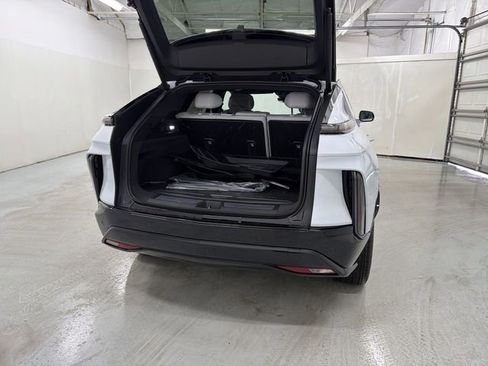 New 2026 Cadillac Lyriq Premium Sport w/ LPO, ONYX Package image 27