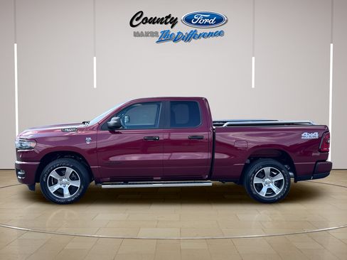 Used 2025 RAM 1500 Tradesman AWD/4WD image 3