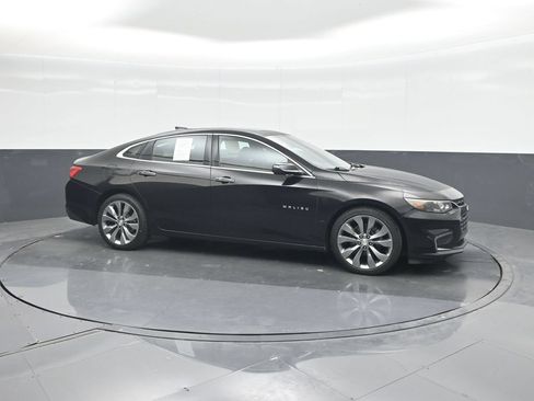 Used 2016 Chevrolet Malibu Premier FWD image 11