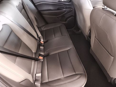 Used 2026 Chevrolet Trax ACTIV image 30