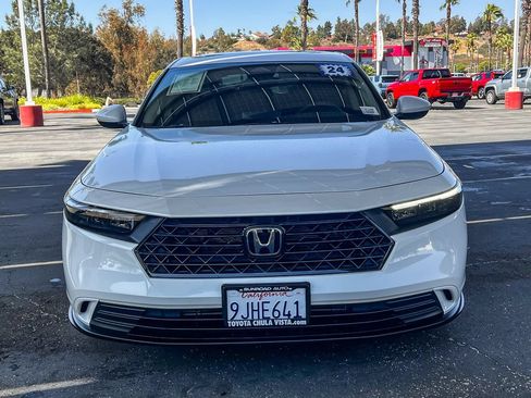 Used 2024 Honda Accord EX image 2