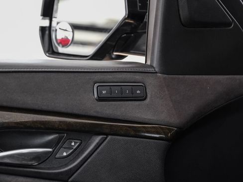 Used 2020 Cadillac Escalade ESV Platinum RWD image 48