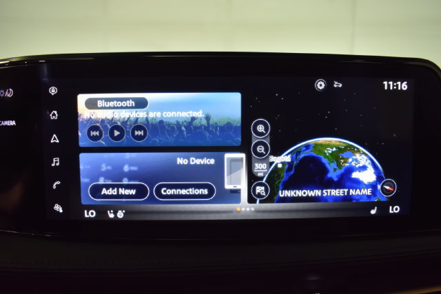 Used 2024 Nissan Ariya AWD image 20