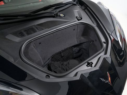 Used 2023 Chevrolet Corvette Z06 image 30