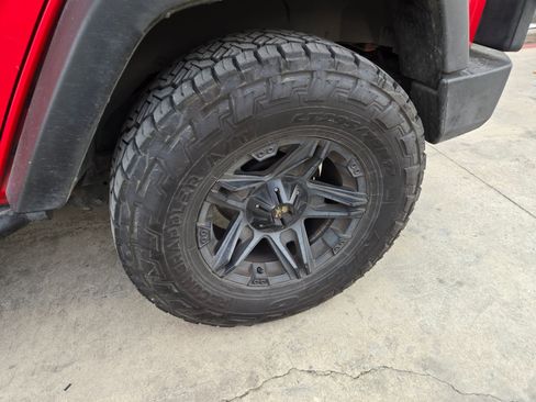 Used 2017 Jeep Wrangler Unlimited Sport w/ Quick Order Package 24S image 6